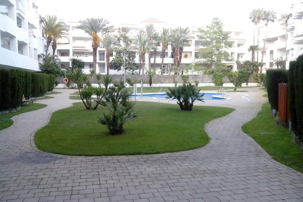 Bonito Apartamento De 3 Hab. Con Jardin Roses Kültér fotó